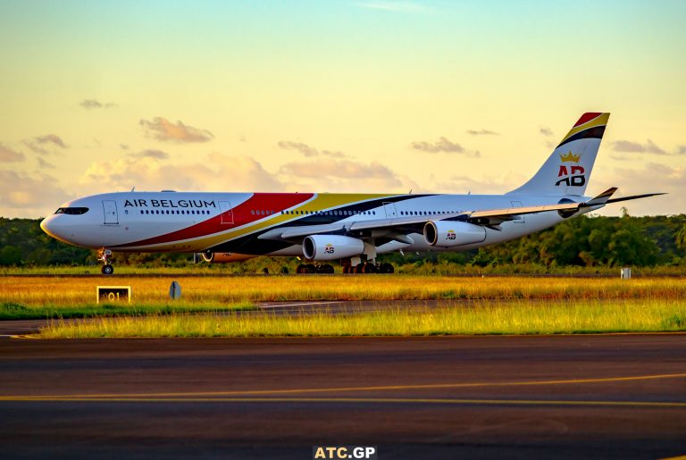 A340-300 Air Belgium OO-ABB