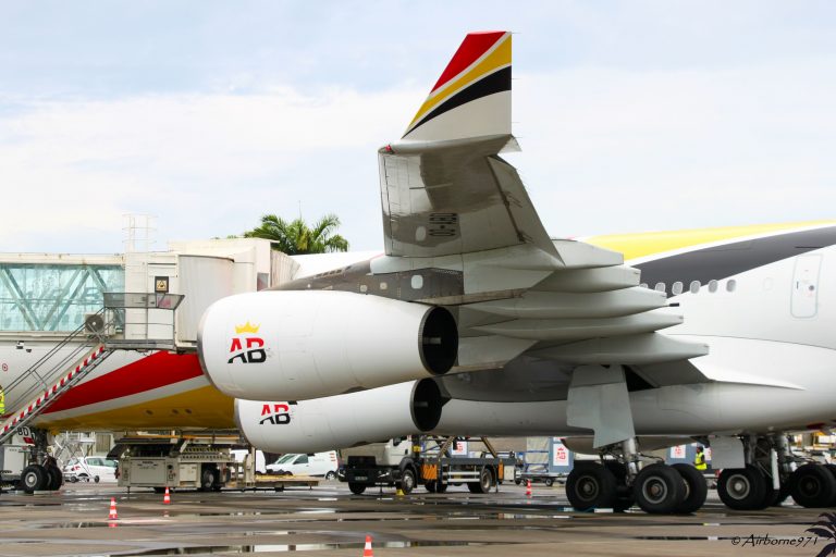 A340-300 Air Belgium OO-ABD