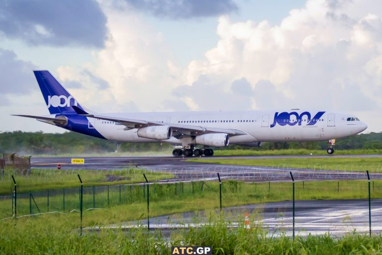 A340-300 Air France F-GLZK