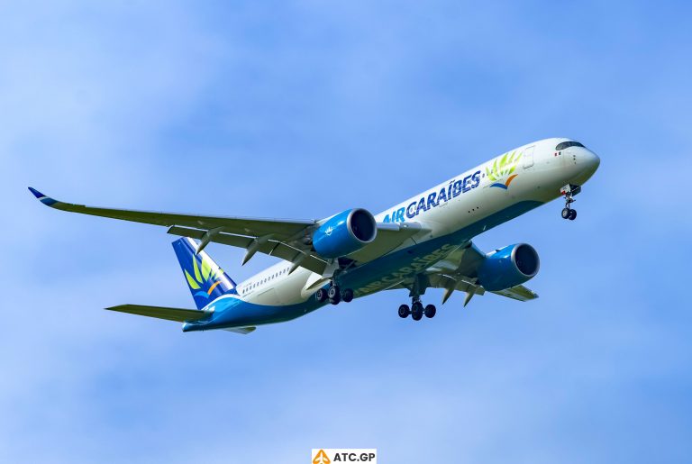 A350-900 Air Caraibes F-HTRE