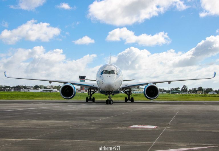 A350-900 Air Caraïbes F-HHAV