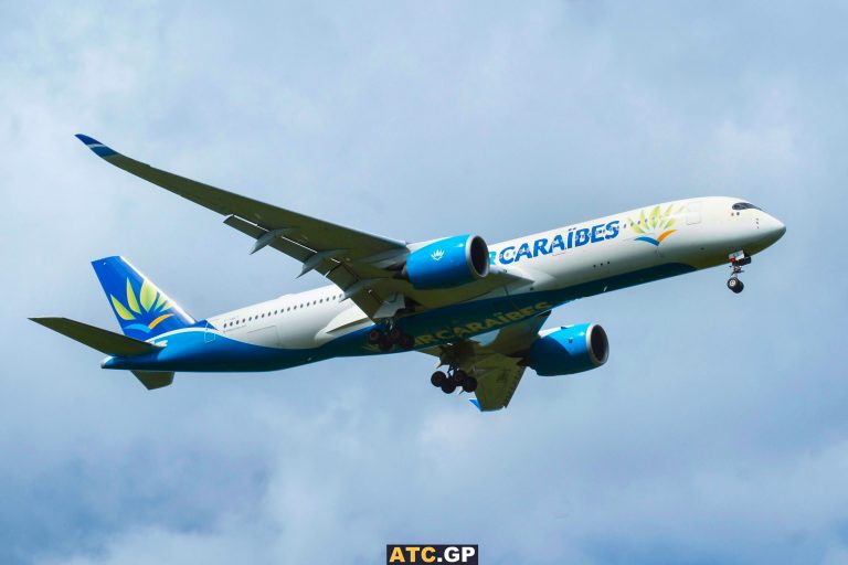 A350-900 Air Caraïbes F-HNET