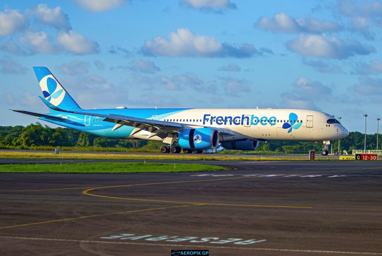 A350-900 French Bee F-HREY