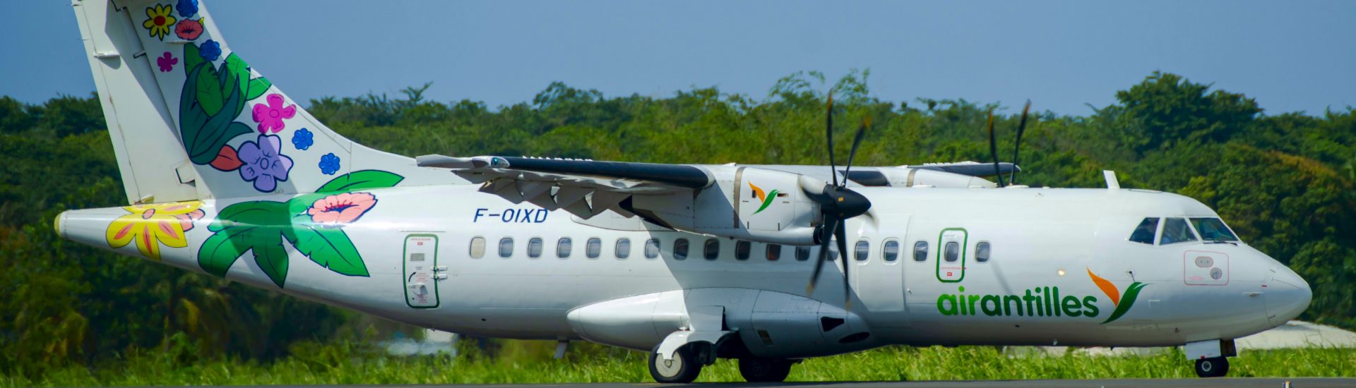ATR42-500 Air Antilles F-OIXD