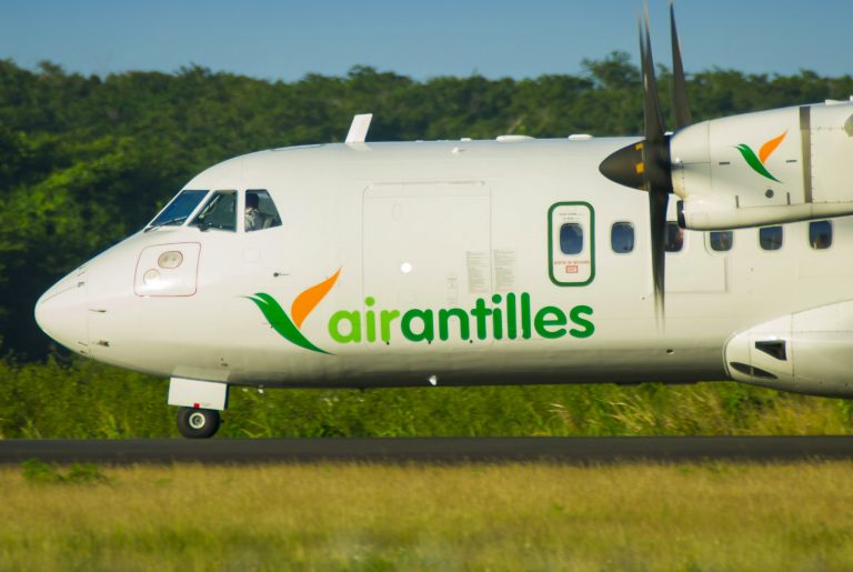 ATR42-500 Air Antilles F-OIXE