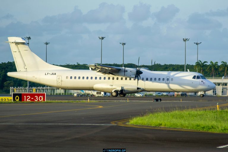 ATR-72-200 Air Caraïbes LY-JUA