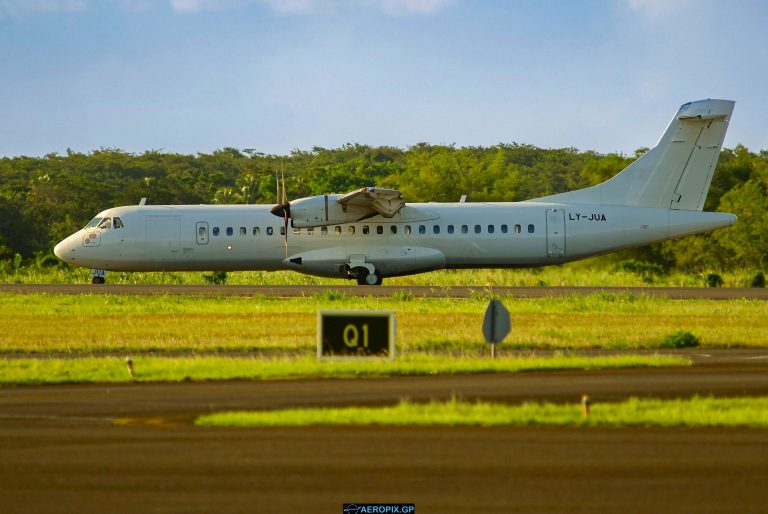 ATR-72-200 Air Caraïbes LY-JUA