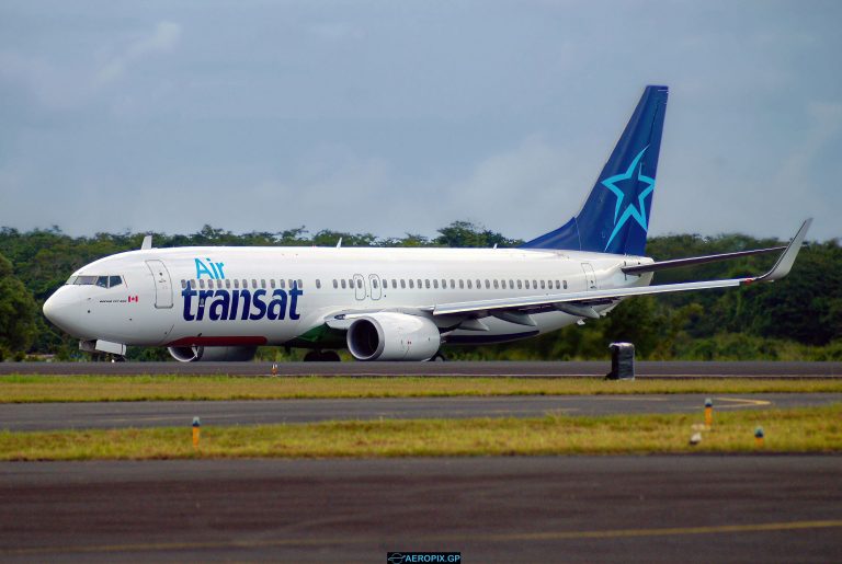 B737-800 Air Transat C-GTJV