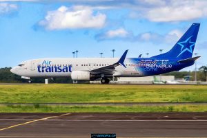 B737-800 Air Transat C-GTQB