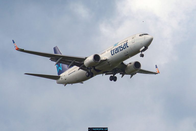 B737-800 Air Transat C-GTQY