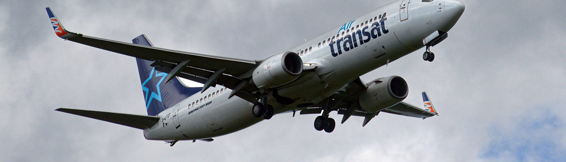 B737-800 Air Transat C-GTQY