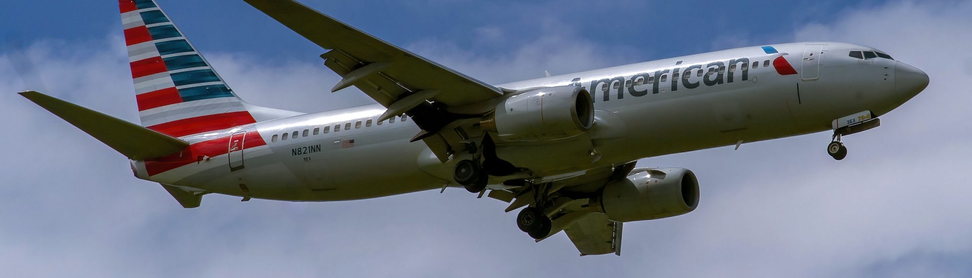 B737-800 American Airlines N821NN