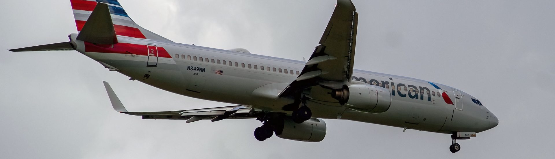 B737-800 American Airlines N849NN