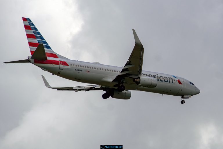 B737-800 American N849NN