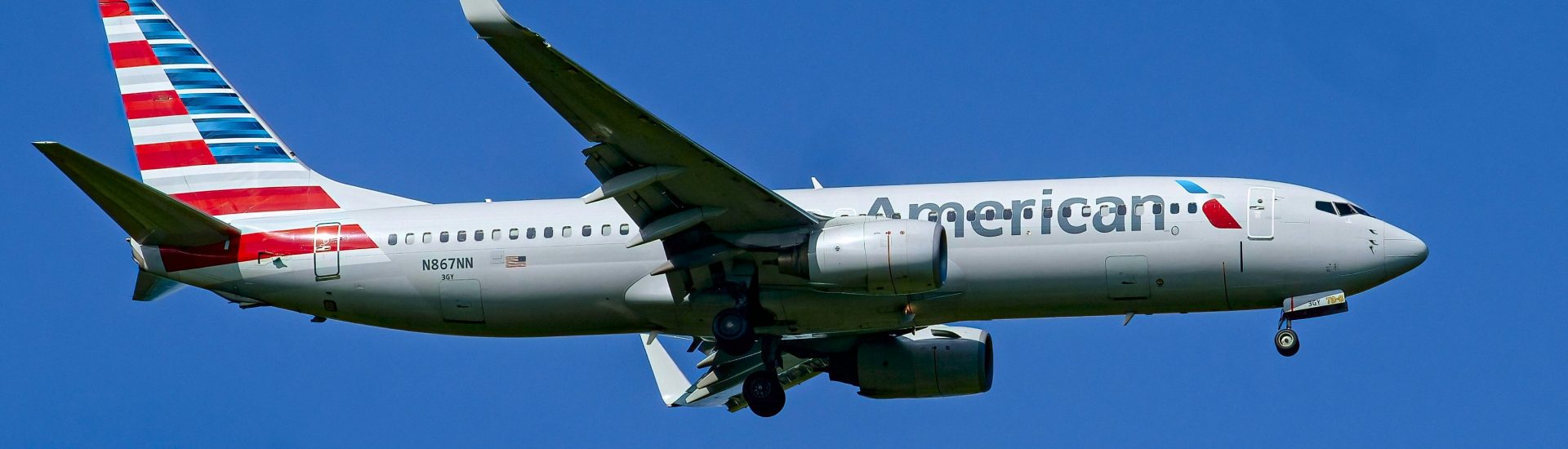 B737-800 American Airlines N867NN