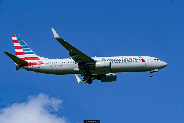 B737-800 American N867NN