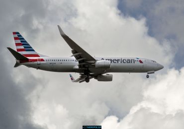 B737-800 American Airlines N950AN