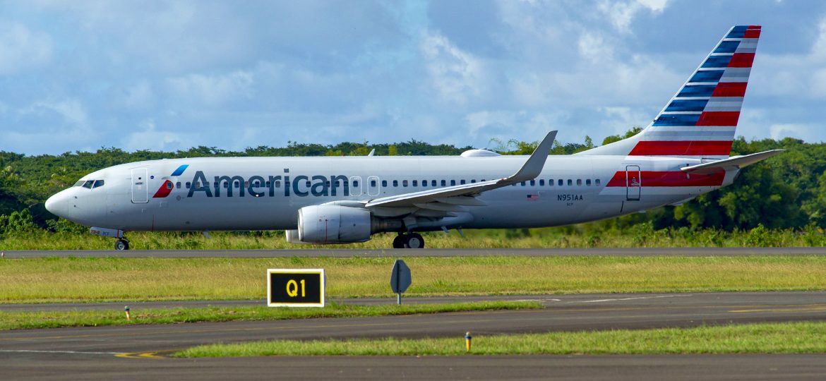 B737-800 American Airlines N951AA