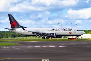 B737 Max-8 Air Canada C-FSOC