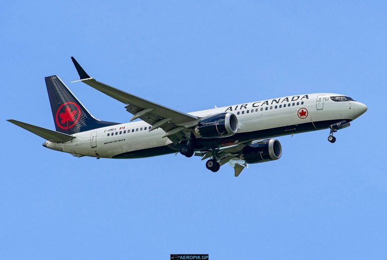 B737 Max-8 Air Canada C-GMEX