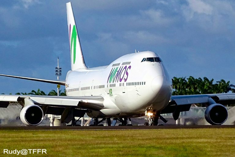 B747-400 Wamos Air EC-KXN