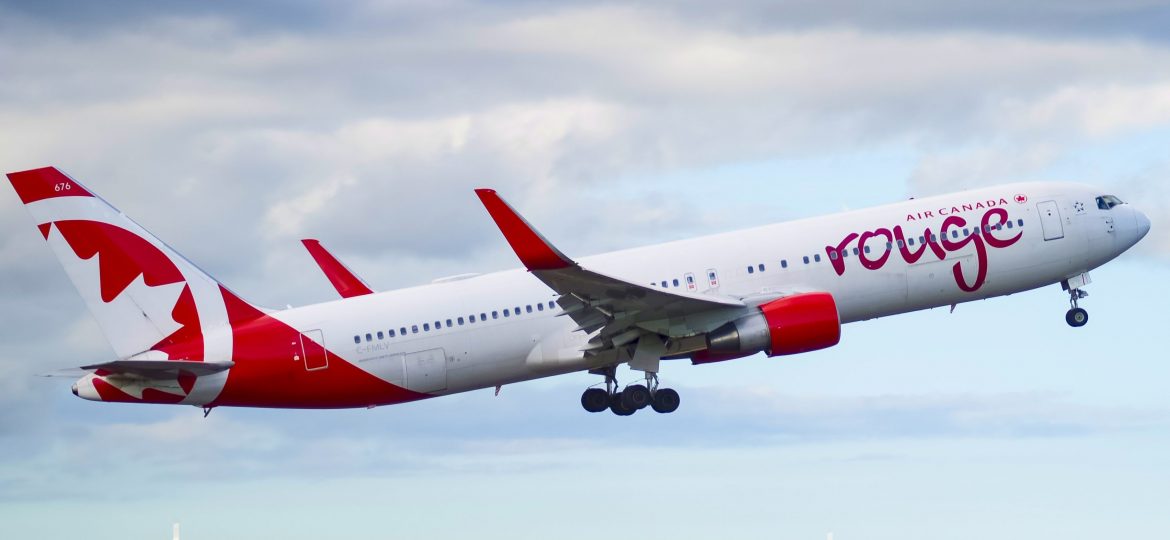 B767-300ER Air Canada Rouge C-FMLV