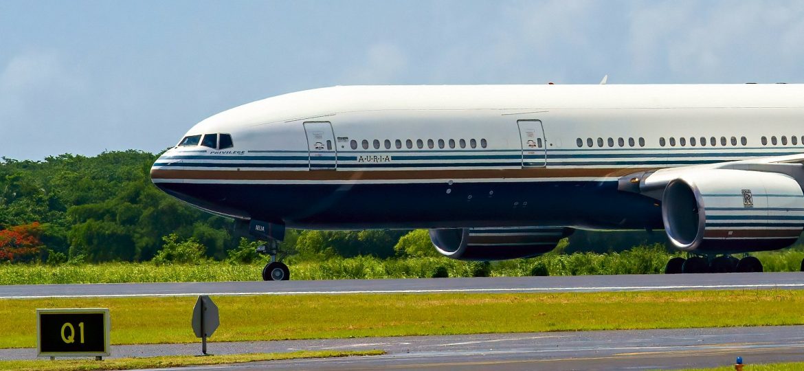 B777-200ER Privilege Style EC-MUA