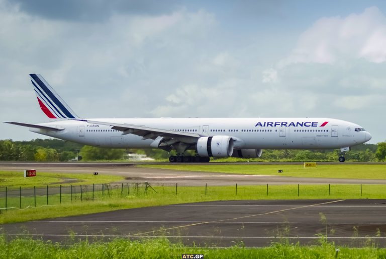 B777-300ER Air France F-GSQN