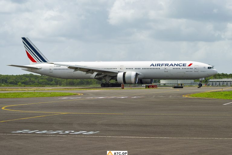 B777-300ER Air France F-GSQR