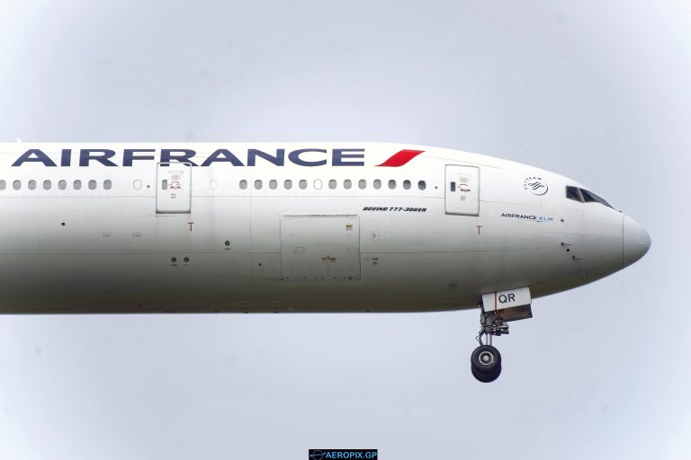 B777-300ER Air France F-GSQR