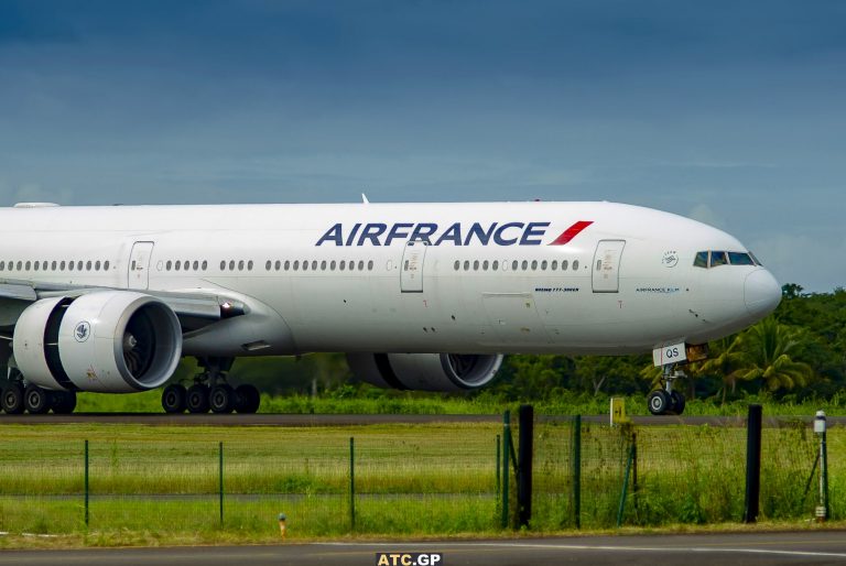 B777-300ER Air France F-GSQS