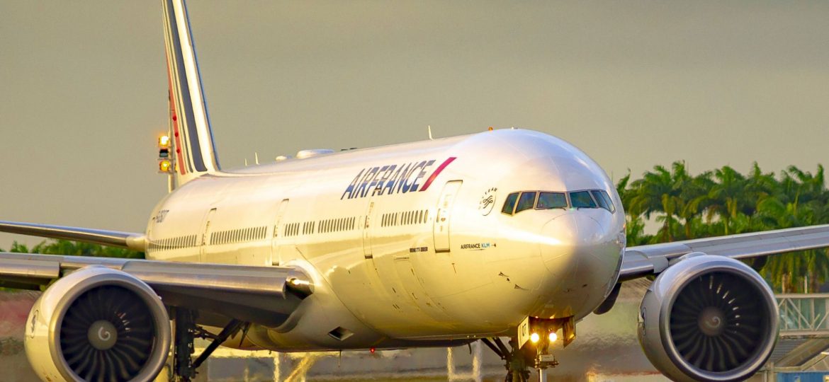 B777-300ER Air France F-GSQT