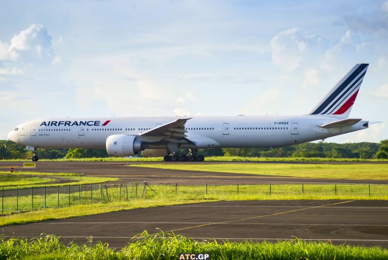 B777-300ER Air France F-GSQX