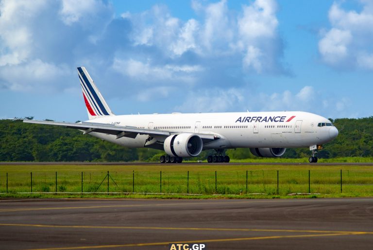 B777-300ER Air France F-GZNF