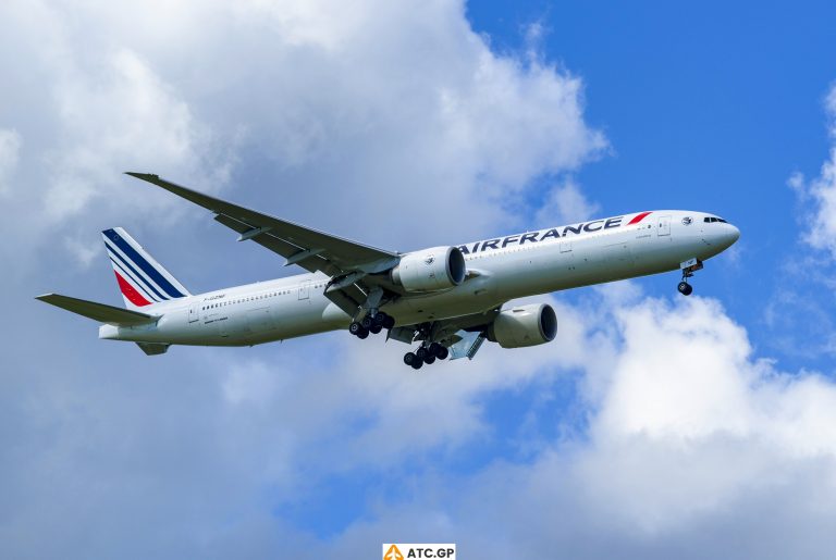 B777-300ER Air France F-GZNF