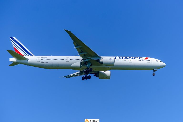 B777-300ER Air France F-GZNF