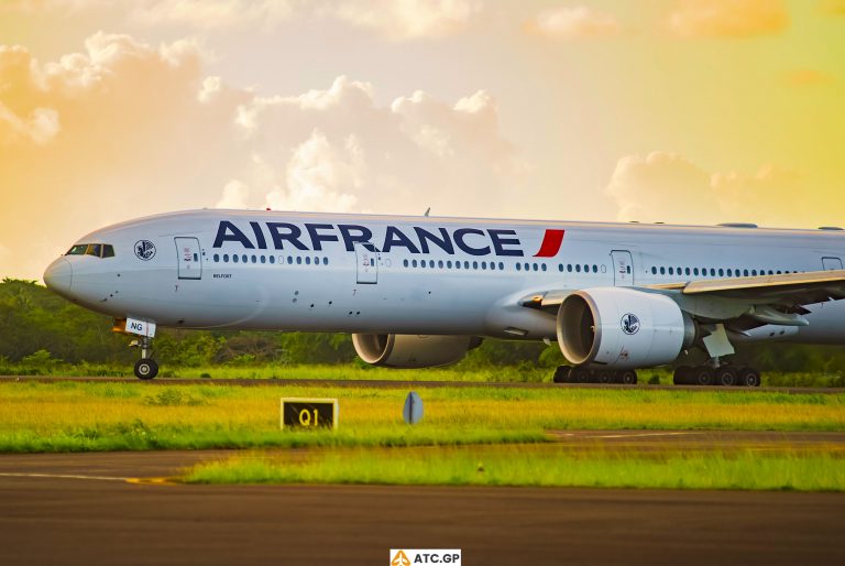 B777-300ER Air France F-GZNG