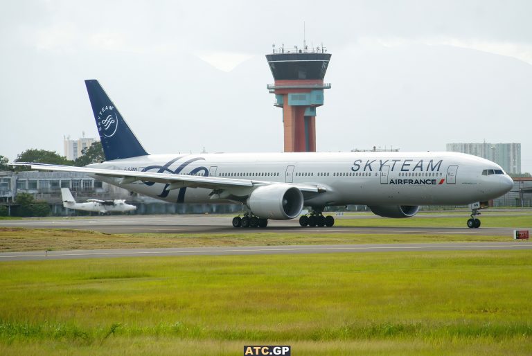 B777-300ER Air France F-GZNN