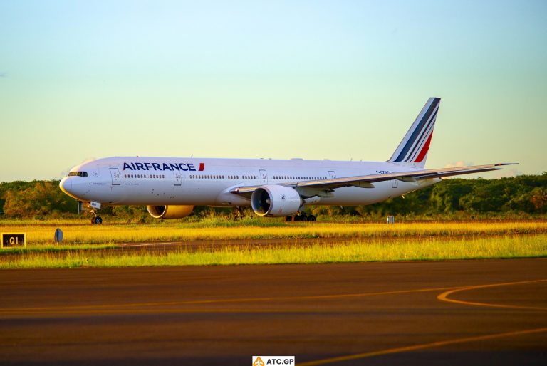 B777-300ER Air France F-GZNO