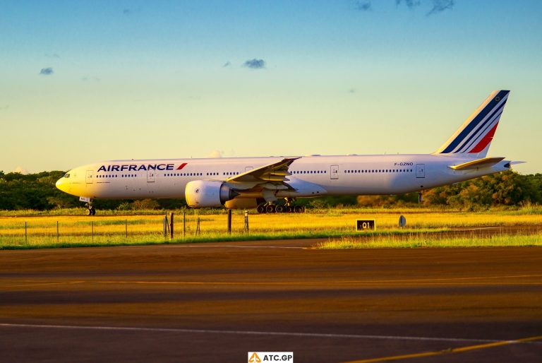 B777-300ER Air France F-GZNO