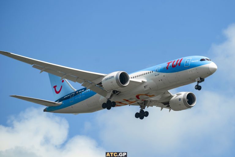 B787-8 TUI OO-JDL