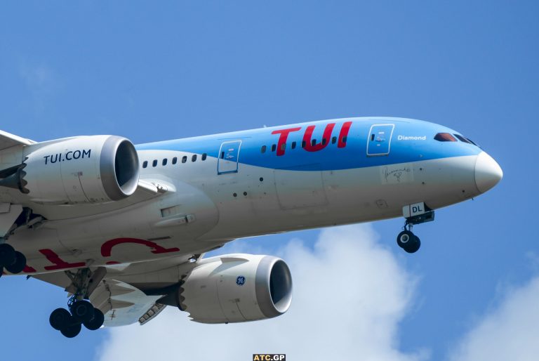 B787-8 TUI OO-JDL