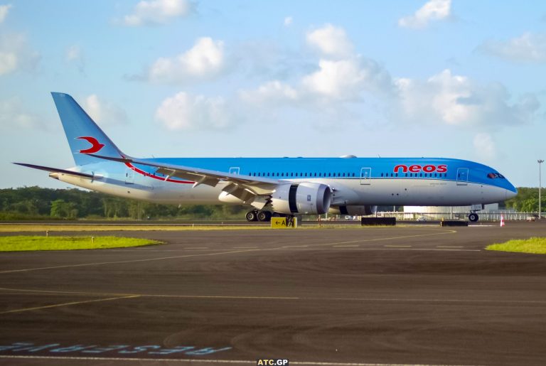 B787-9 Neos EI-NEW