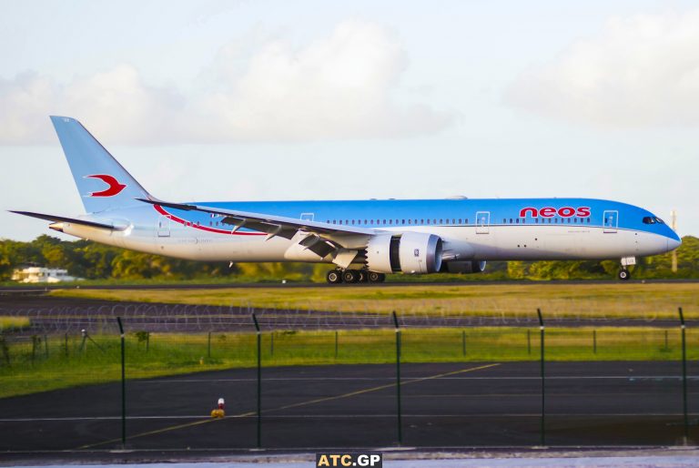 B787-9 Neos EI-NUA