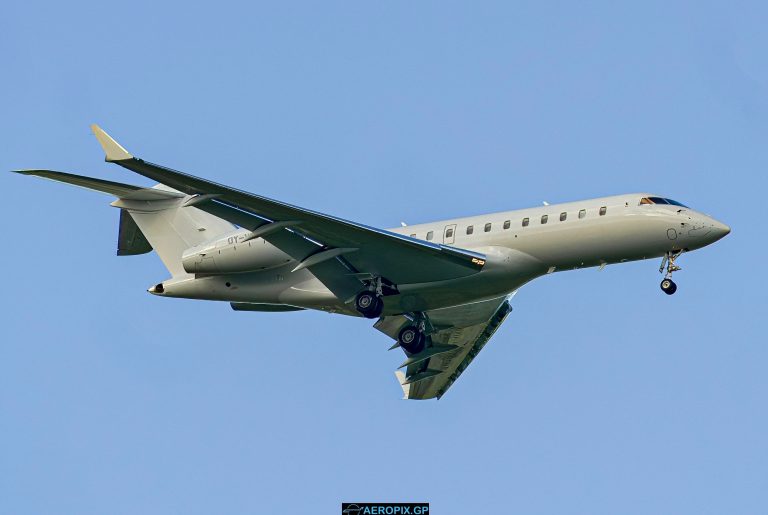 Global 5000 Execujet OY-VIZ