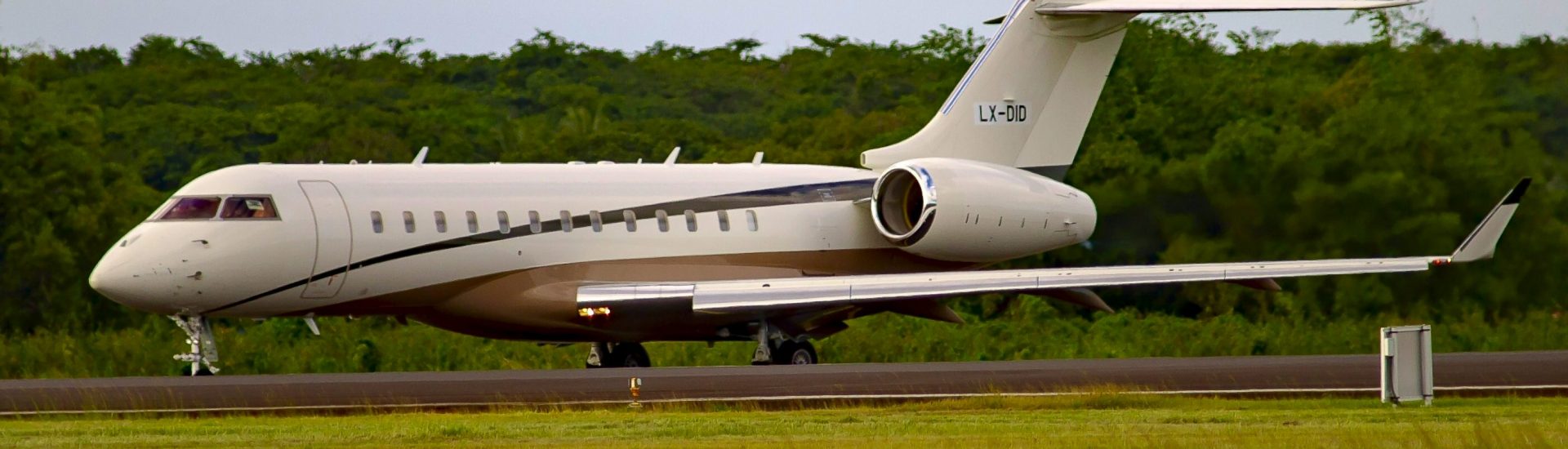 Global Express XRS GlobalJet LX-DID