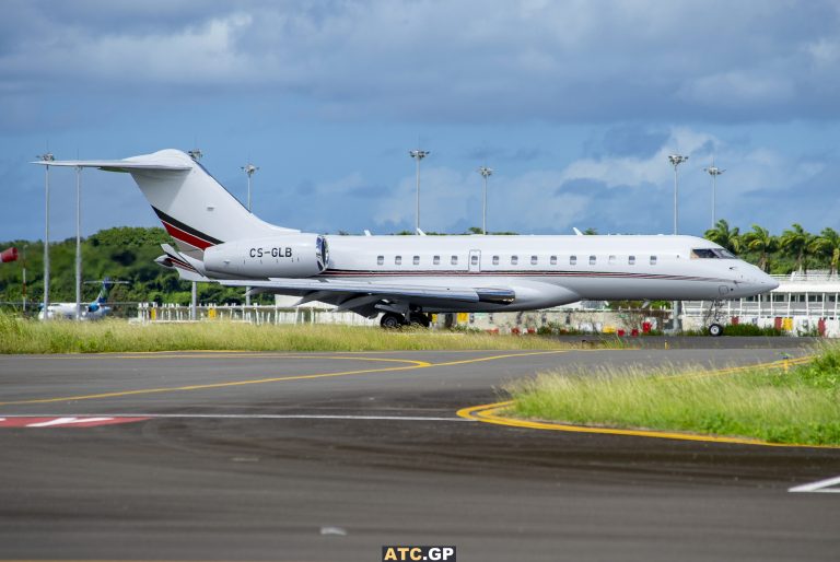 BD-700-1A10 NetJets CS-GLB