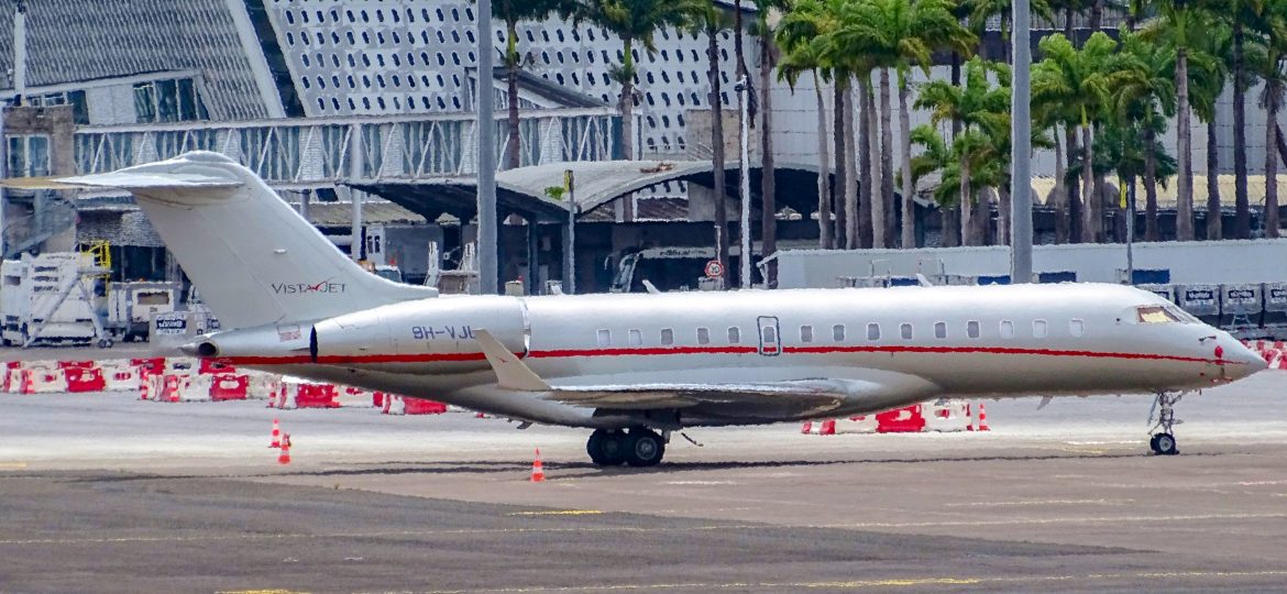 Global 6000 VistaJet 9H-VJL