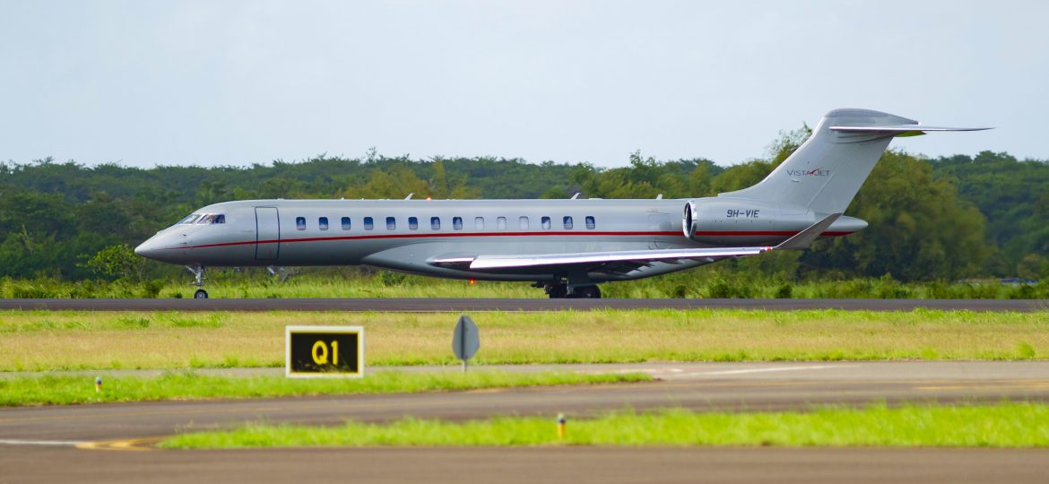 Global 7500 VistaJet 9H-VIE