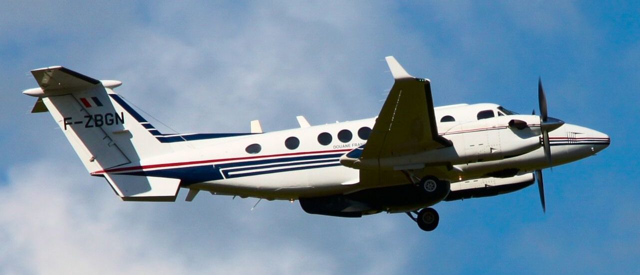 Beechcraft B300 Douanes Françaises F-ZBGN